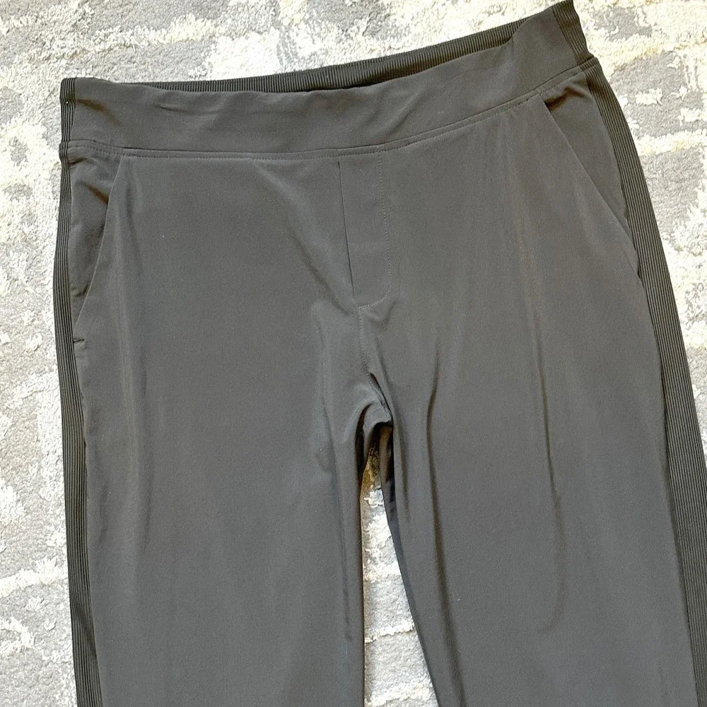Athleta Brooklyn Mid Rise Ankle Pant Green Size‎ 18 Style 198671